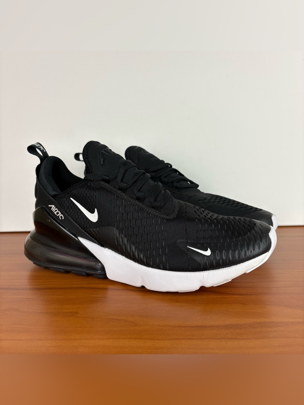 Nike Air Max 270 Sneakers